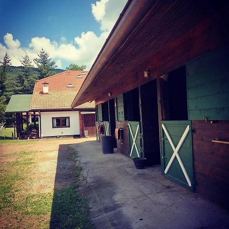 Monteoro Horse Village Ameno エクステリア 写真