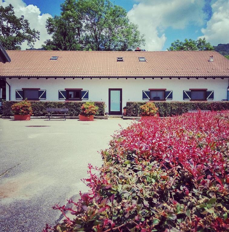 Monteoro Horse Village Ameno エクステリア 写真
